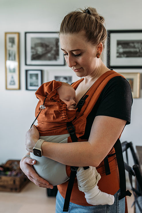 Baby carriers made in Edmonton: Babuebaby Carriers